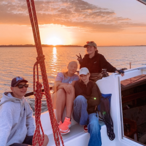 Zach&oacute;d Słońca podczas Rejsu