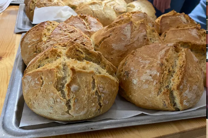 Kawęczyn, Gościniec Wiecha – W polskim gospodarstwie